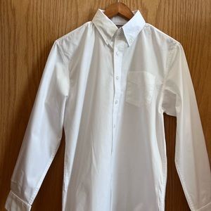 White Poplin Executive Apparel Career Wear button-down shirt, Size M